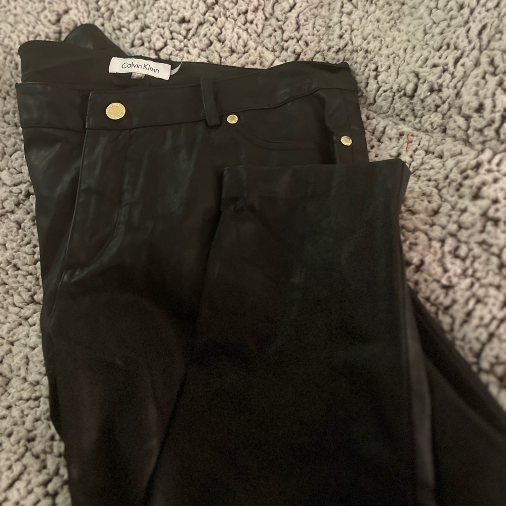 Calvin Klein vintage black leather pants women’s 10 - Picture 4 of 4